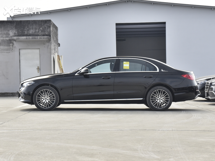 2022YC(j) Ŀ C 260 L