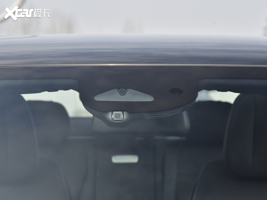 2022YC Ŀ C 260 L