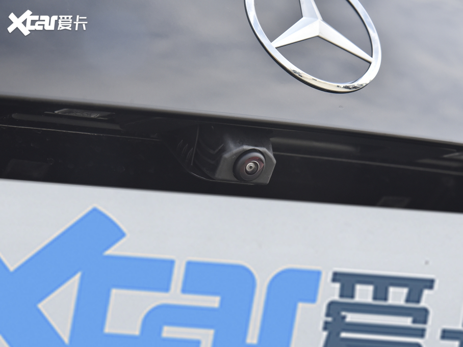 2022YC Ŀ C 260 L