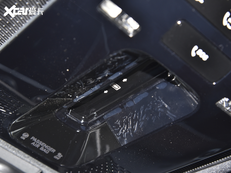 2022YC Ŀ C 260 L