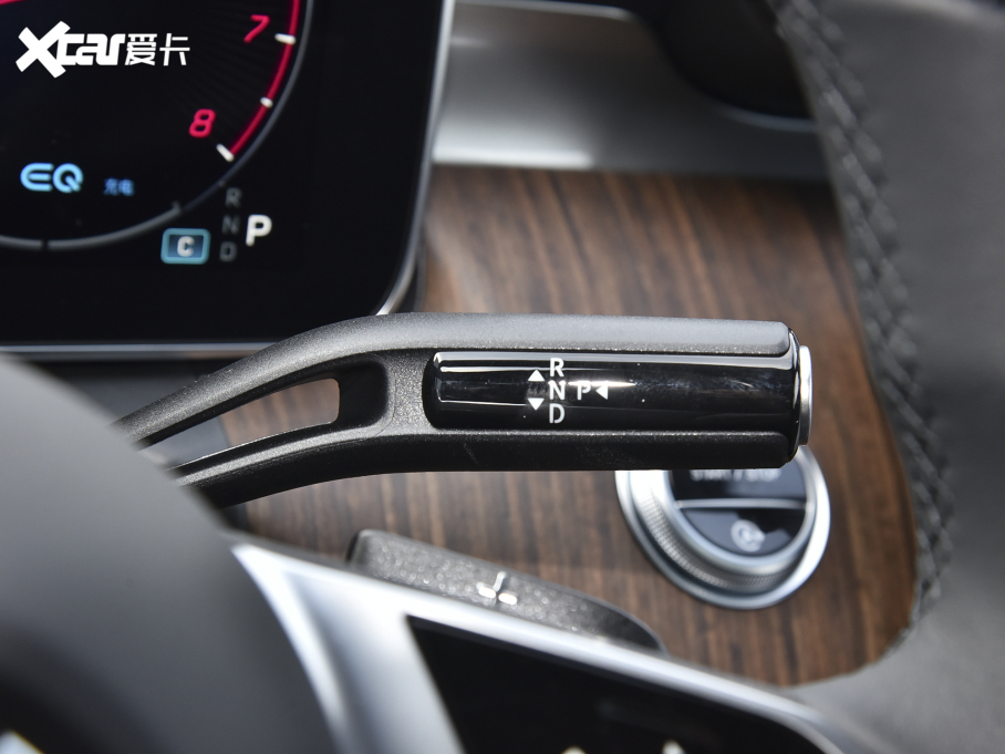 2022YC Ŀ C 260 L