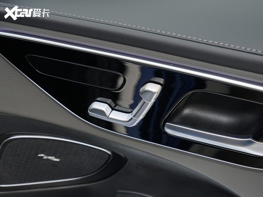 2022��YC�� �Ŀ� C 200 L �\�Ӱ�