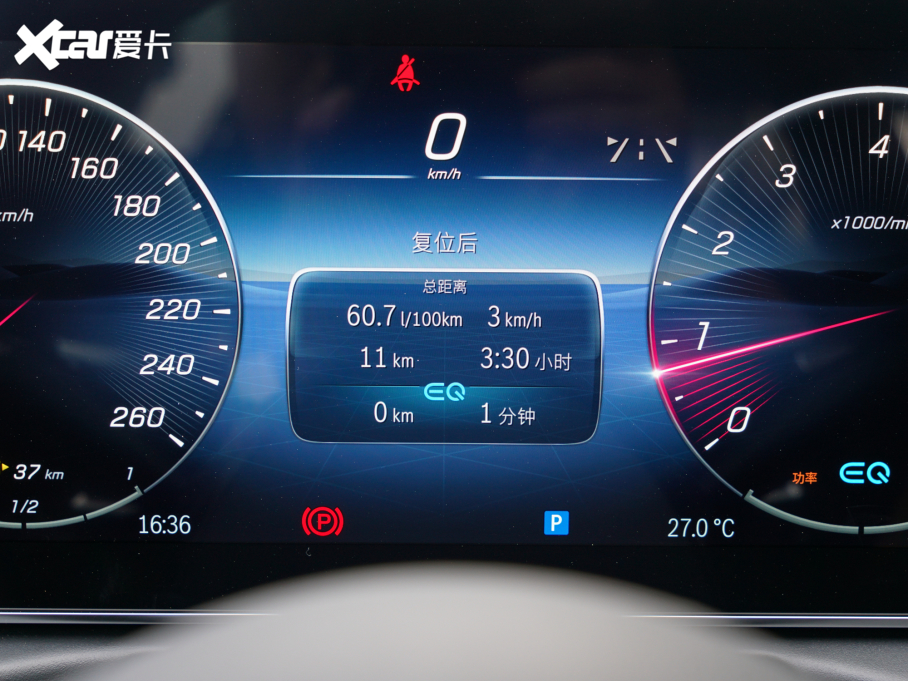 2022YC Ŀ C 200 L \Ӱ