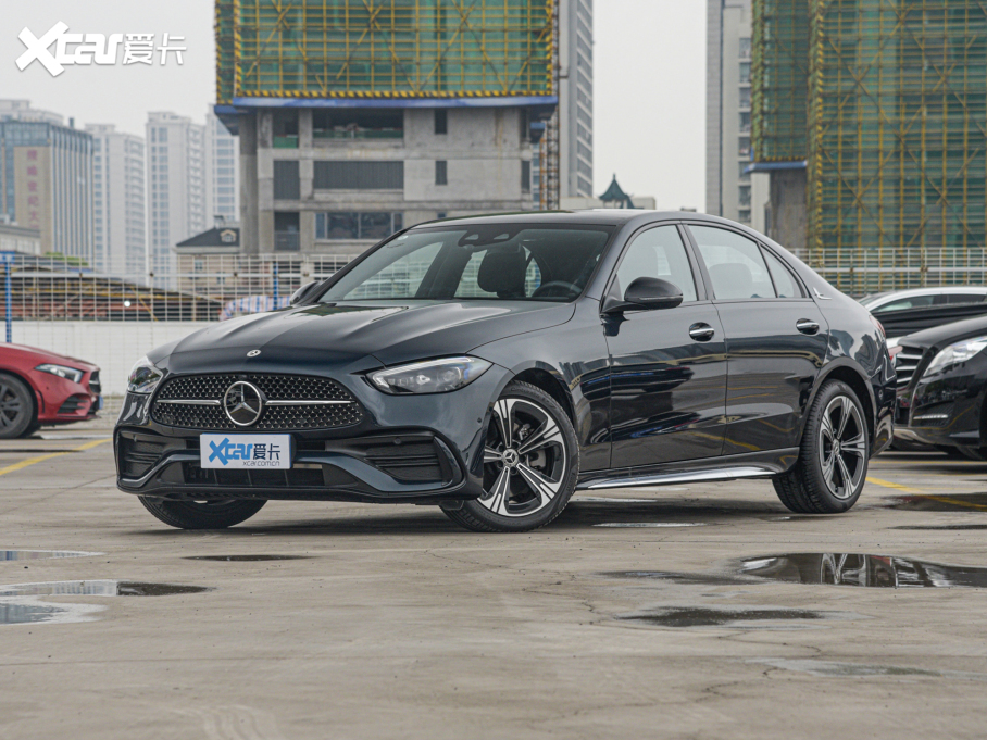 2022YC Ŀ C 260 L ҹ\Ӱ