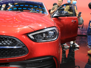 2022C 260 L ҹ\(yn)(dng) (x)(ji)^