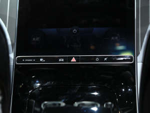 2022C 260 L ҹ\(yn)Ӱ п؅^(q)