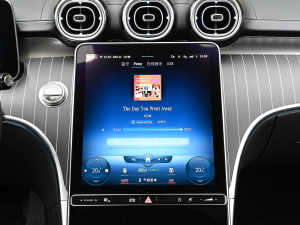 2022C 260 L ҹ\Ӱ п؅^(q)