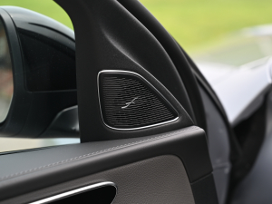 2022C 260 L ҹ\Ӱ п؅^(q)