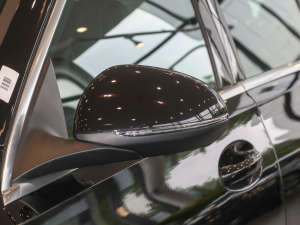 2022款C 260 L 后视镜