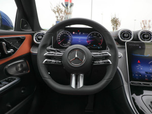 2022款C 260 L 运动版 方向盘