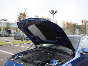 2022款C 260 L 运动版 发动机舱隔音棉