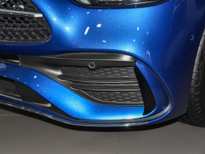 2022C 200 L \Ӱ (ji)^