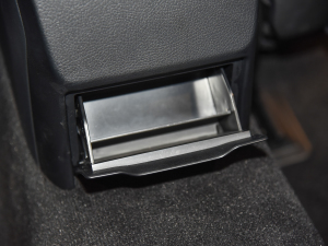 2022C 200 L \(yn)(dng) g