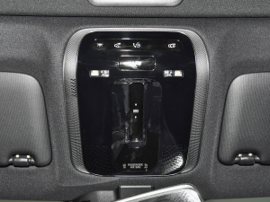 2022C 200 L \Ӱ п؅^