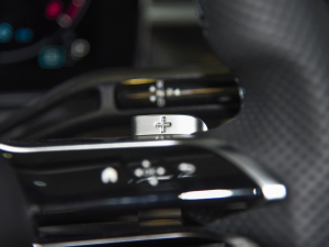 2022C 200 L \Ӱ п؅^