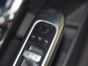 2022C 200 L \(yn)(dng) п؅^(q)