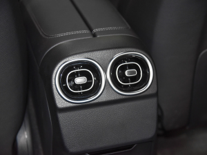 2022C 200 L \(yn)(dng) п؅^(q)