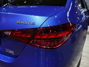 2022款C 260 L 运动版 4MATIC 细节外观
