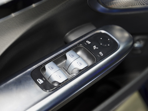 2022C 260 L \Ӱ 4MATIC п؅^