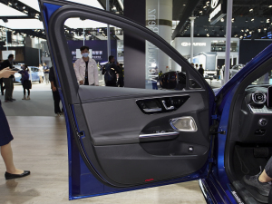 2022C 260 L \Ӱ 4MATIC п؅^