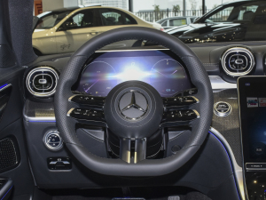 2022款改款 C 260 L 运动版 方向盘