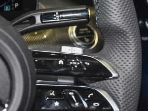 2022Ŀ C 260 L \Ӱ п؅^(q)