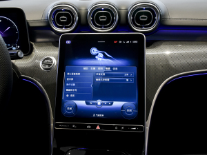 2022Ŀ C 260 L \Ӱ п؅^