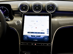 2022Ŀ C 260 L \Ӱ п؅^