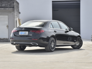 2022款改款 C 260 L 右后45度