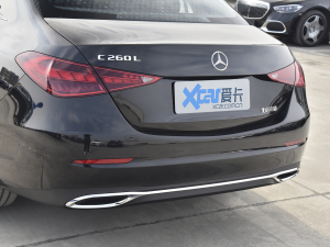 2022Ŀ C 260 L ^