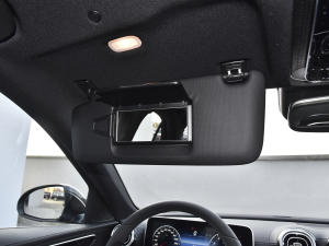 2022Ŀ C 260 L ꖰ壨