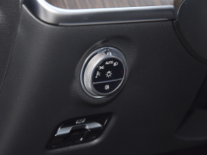 2022Ŀ C 260 L п؅^