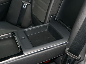 2022Ŀ C 200 L \Ӱ g