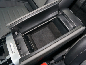 2022Ŀ C 200 L \Ӱ g