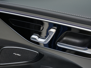 2022Ŀ C 200 L \Ӱ g