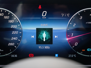 2022Ŀ C 200 L \Ӱ п؅^