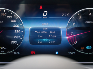 2022Ŀ C 200 L \Ӱ п؅^