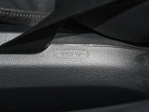 2022Ŀ C 260 L ҹ\Ӱ п؅^