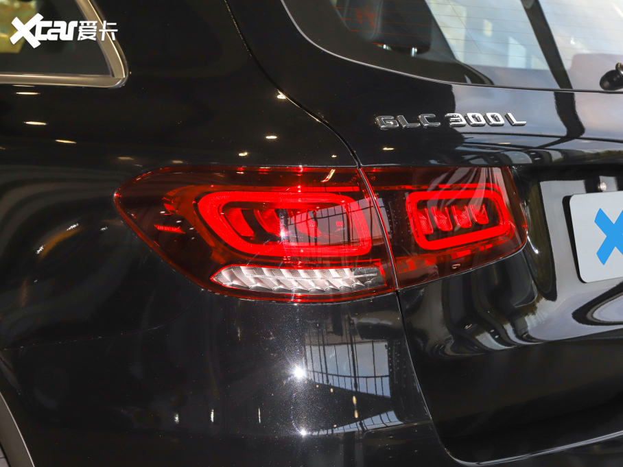 2022��YGLC 300 L 4MATIC �Ӹ���