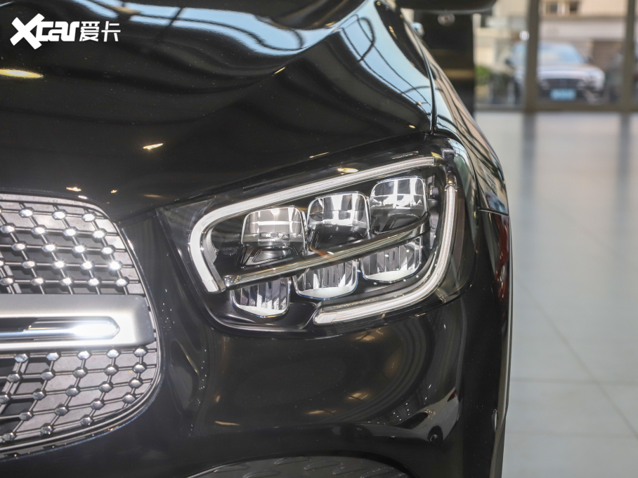 2022��YGLC 300 L 4MATIC ��(d��ng)����