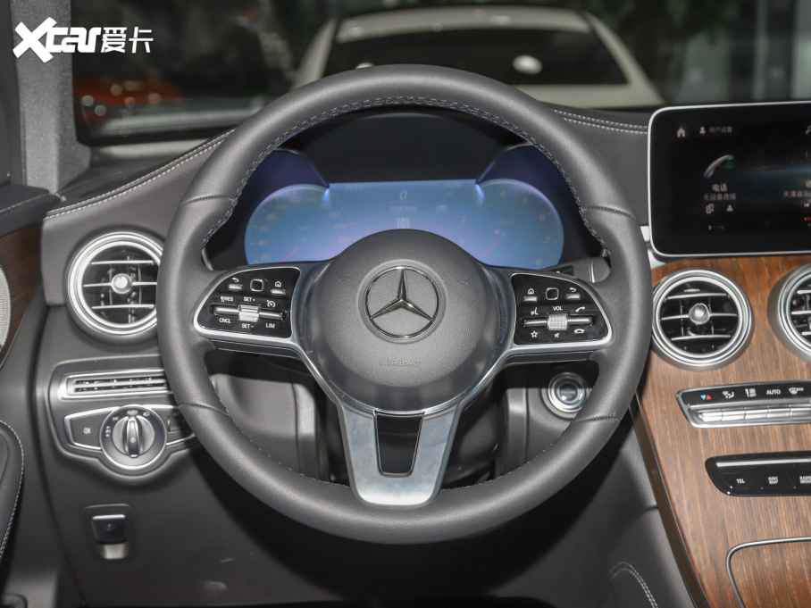 2022YGLC 300 L 4MATIC Ӹ