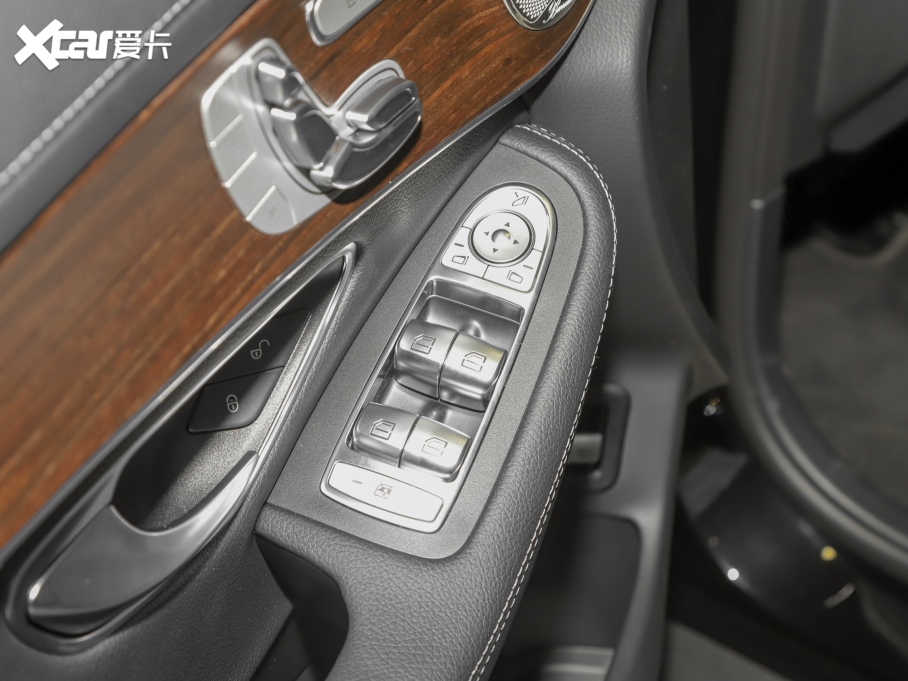 2022YGLC 300 L 4MATIC Ӹ