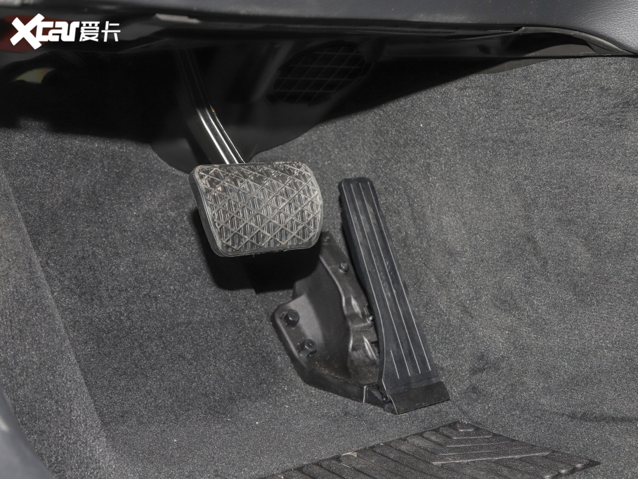 2022YGLC 300 L 4MATIC Ӹ