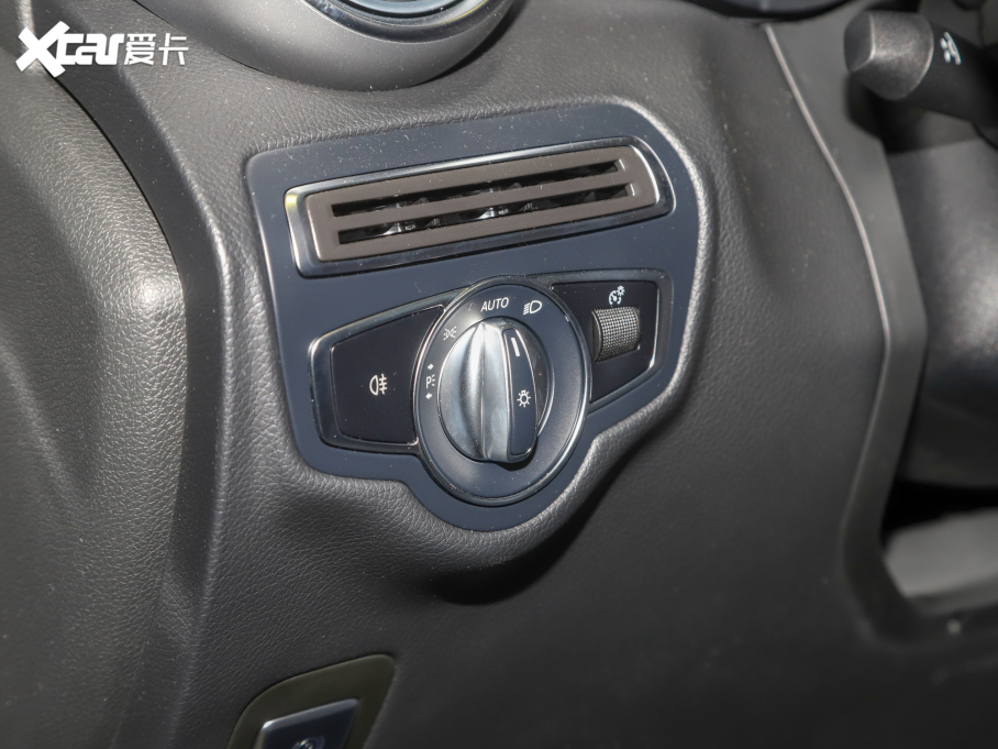 2022YGLC 300 L 4MATIC Ӹ