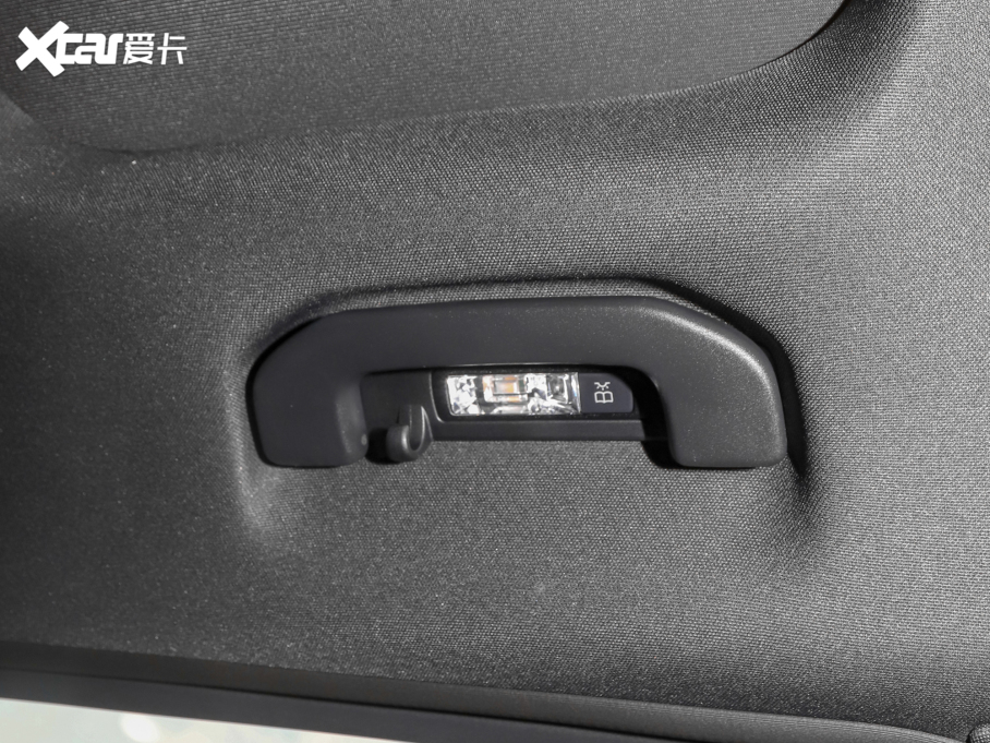 2022YGLC 300 L 4MATIC Ӹ