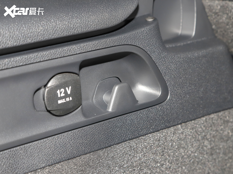 2022YGLC 300 L 4MATIC Ӹ