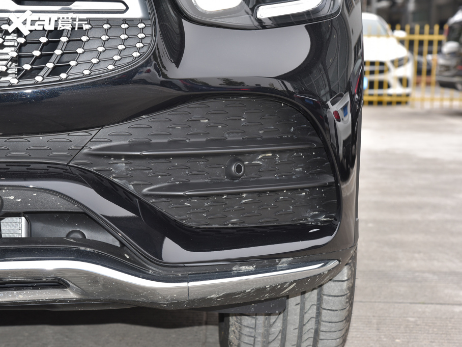 2022��YGLC 300 L 4MATIC ���A��