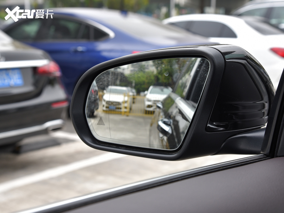 2022YGLC 300 L 4MATIC A