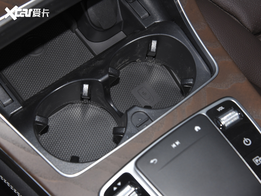 2022YGLC 300 L 4MATIC A