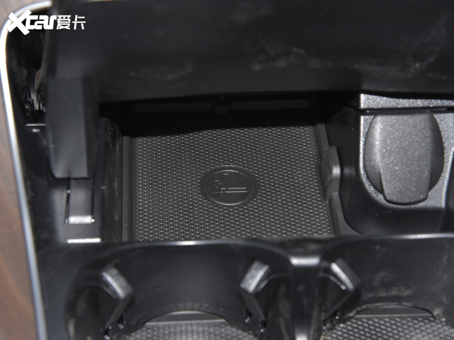 2022YGLC 300 L 4MATIC A